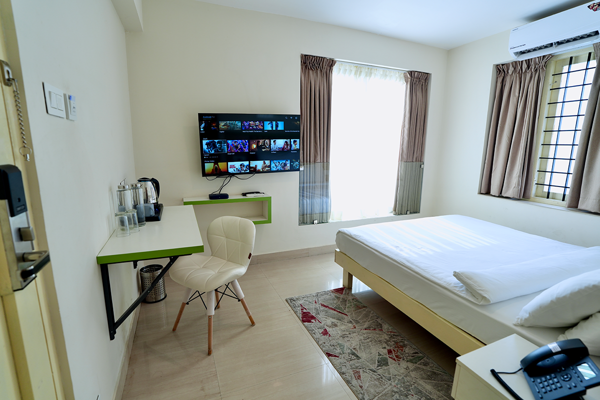 Superior King Room